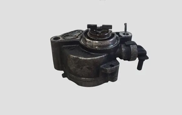 Volvo V50 Vacuum pump D1563B 1509T