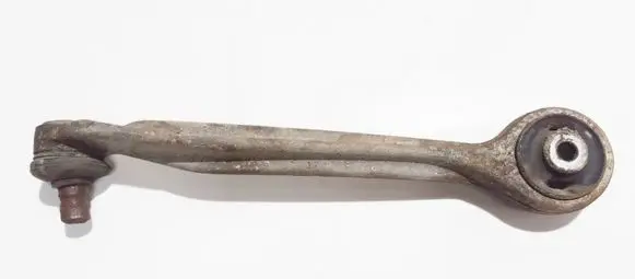 Volkswagen PASSAT B5 Front lower control arm/wishbone