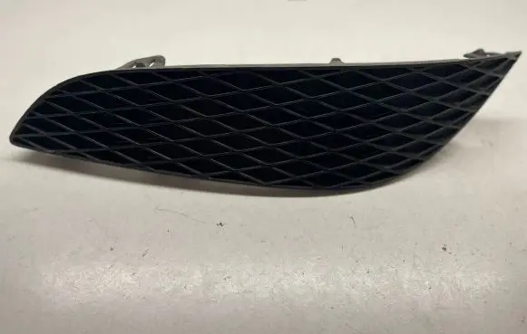Opel Astra H Front bumper lower grill 13225762