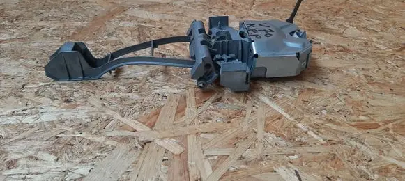 Front door exterior handle/bracket