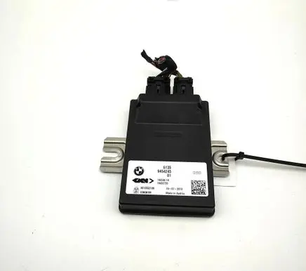 BMW 8 G15 Suspension control unit/module 9454245