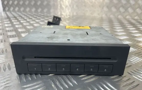 Mercedes-Benz E W211 CD/DVD changer A2118703889
