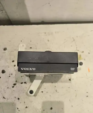 Volvo V70 Navigation unit CD/DVD player 307753691 61230235