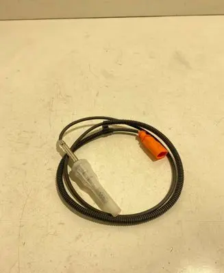 Audi A4 S4 B7 8E 8H Exhaust gas temperature sensor 8E0906088