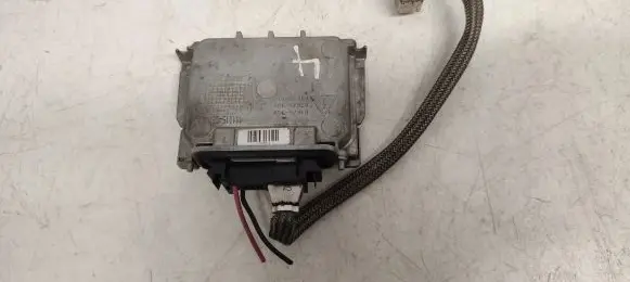 Peugeot 308 Headlight ballast module Xenon 89034934