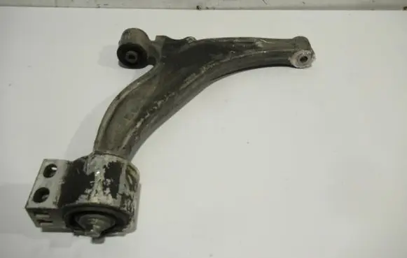 Opel Astra J Front upper control arm/wishbone 