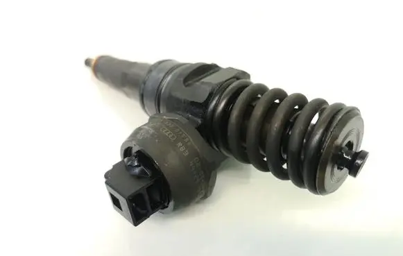 Skoda Superb B6 (3T) Fuel injector 038130073BQ 0414720312