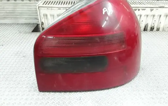 Audi A3 S3 8L Rear/tail lights 8L0945096