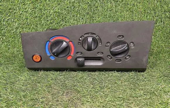 Iveco Daily 3rd gen Climate control unit 123941100