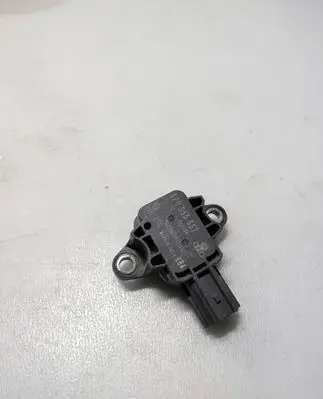 Audi A3 S3 8P Airbag deployment crash/impact sensor 8P0955557 240306