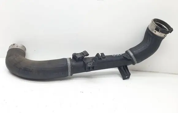 Air intake hose/pipe