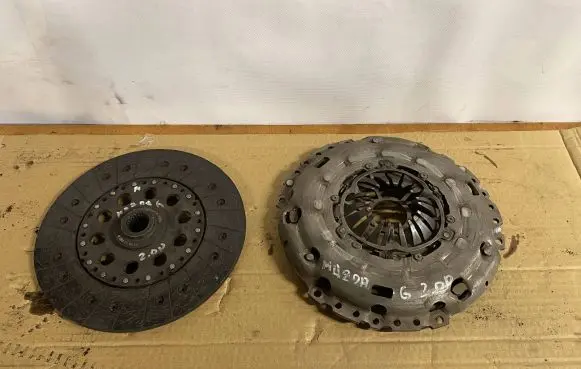 Mazda 6 Pressure plate F4305