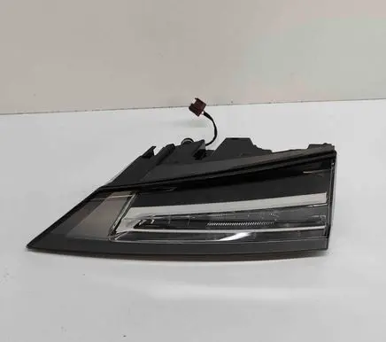 Nissan Qashqai J12 Tailgate rear/tail lights 26555HN21A