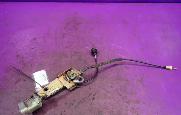 Volkswagen PASSAT B5.5 Tailgate/trunk/boot lock/catch/latch 
