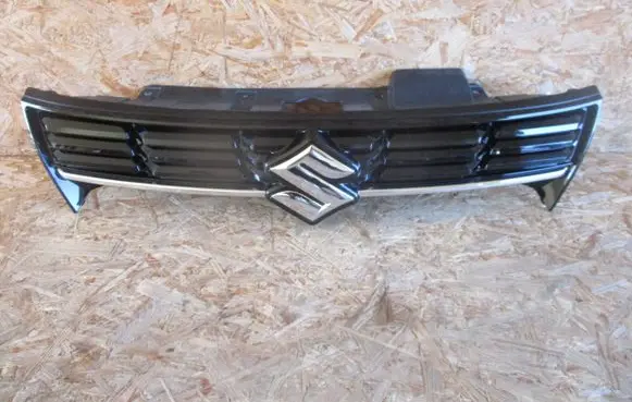 Suzuki Vitara (LY) Front grill 72111-63U0