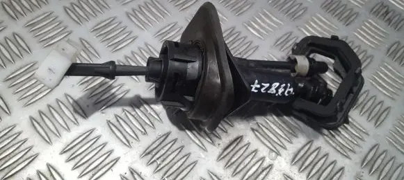 Ford Focus Clutch master cylinder 3M517A543BE 3M51-7A543-BE
