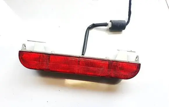 Mitsubishi Colt Third/center stoplight 09967029 0996400