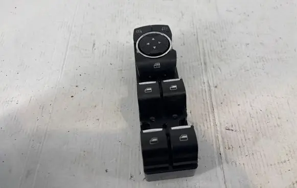 Ford Ecosport Electric window control switch DG9T14540ACW 20220713A CMPVA