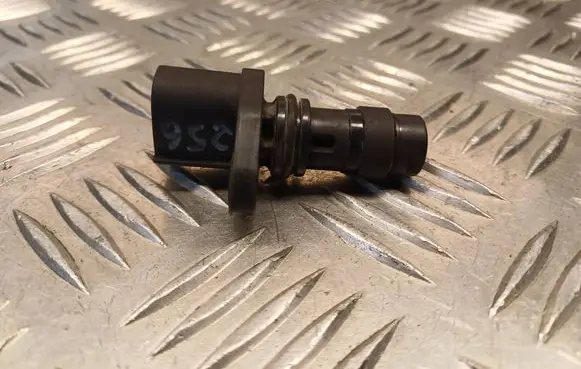 Mazda 5 Crankshaft position sensor RF7J18221