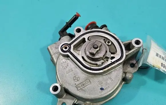 Ford Focus Vacuum pump H6BG2A451AB IMPRK1586088