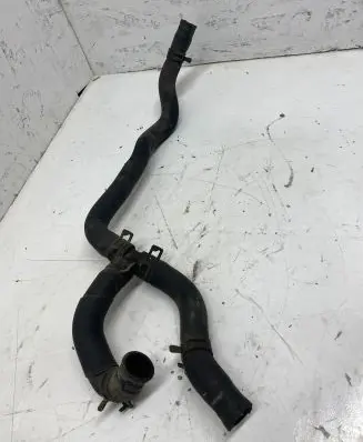 Volkswagen Multivan T4 Engine coolant pipe/hose