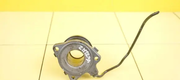 Opel Astra J Clutch slave cylinder 55558918 2HTR31
