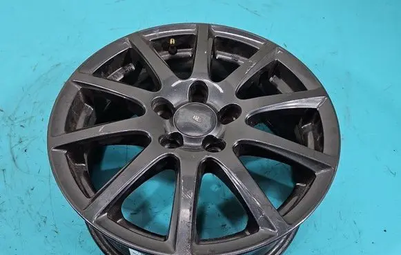R16 alloy rim