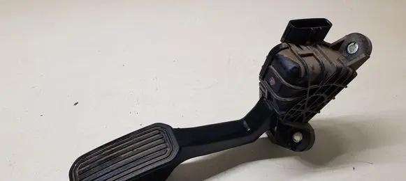 Toyota Land Cruiser (J120) Accelerator throttle pedal 7812060350