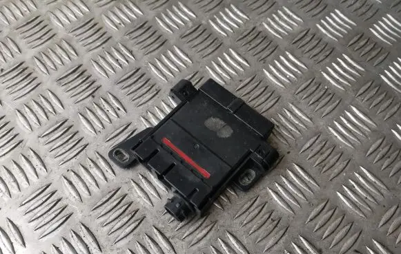 BMW 5 F10 F11 Current control relay 61149153410 9153410