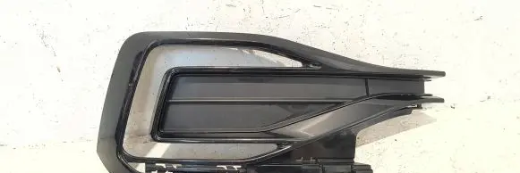 Volkswagen PASSAT B8 Front bumper lower grill 3G0853794B