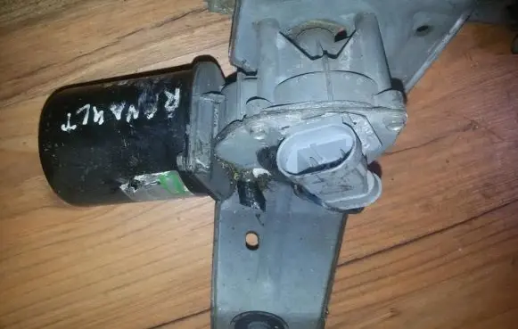 Renault 19 Wiper motor 53543002