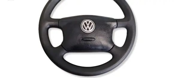 Volkswagen Golf IV Steering wheel 