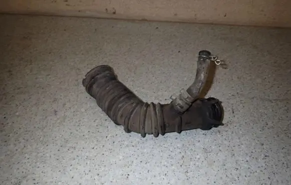 Toyota Auris 150 Intercooler hose/pipe