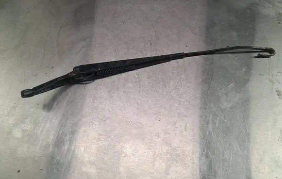 Volvo S80 Front wiper blade arm 09484611 9484615