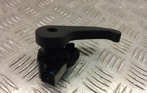 KIA Niro Engine bonnet (hood) release handle