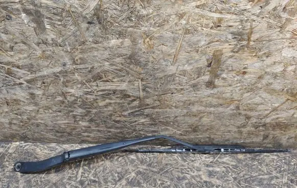 Chevrolet Orlando Front wiper blade arm 96893319