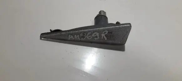 Renault Espace - Grand espace IV Front fender indicator light 8200027151e