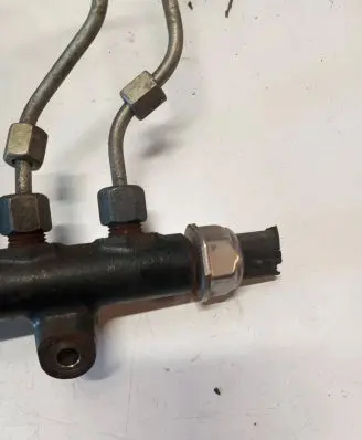 Volvo V60 Fuel main line pipe 9685297580 28497Z01 B001