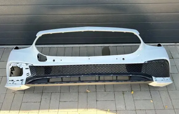 Mercedes-Benz E W213 Engine mounting bracket