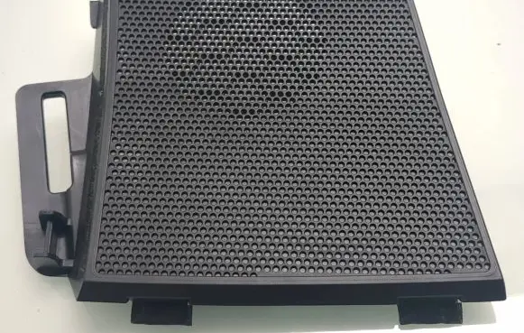 Side speaker trim/cover