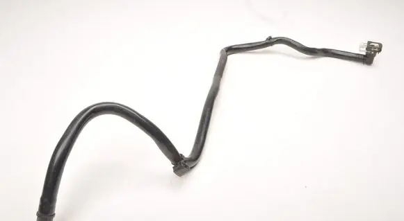 Volvo XC40 Engine coolant pipe/hose 32242222