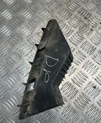 Fender mounting bracket