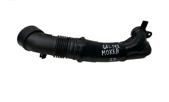 Opel Mokka B Intercooler hose/pipe 9833016780