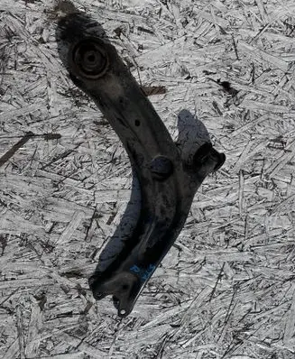 Volkswagen Touran III Front control arm 3Q0407154P