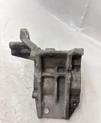 Subaru Outback (BS) A/C compressor mount bracket 