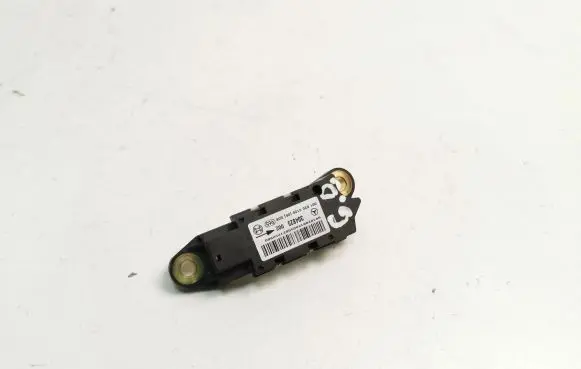 Mercedes-Benz CLC CL203 Airbag deployment crash/impact sensor 0018209126