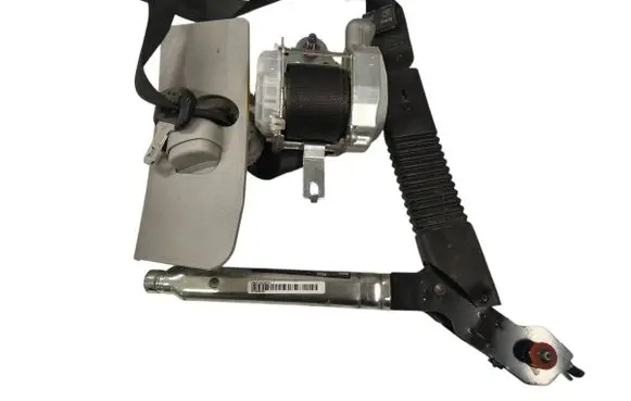 Hyundai Santa Fe Front seatbelt 888102W200