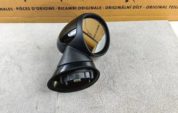 Mini Cooper Countryman F60 Front door electric wing mirror C0183102