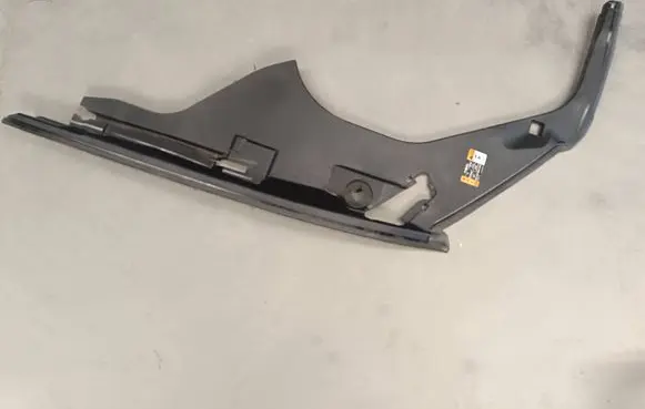 Ford Mach-E I Wiper trim LJ8BR16D670AE GKH0A