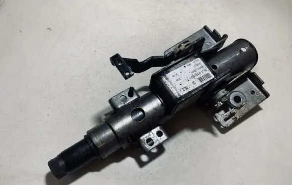 Audi A3 S3 8L Steering wheel axle 8l1419501t
